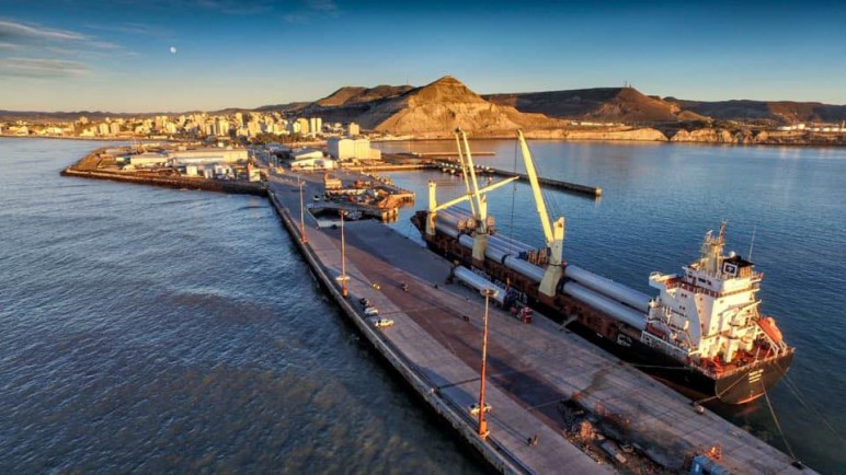 El dragado permitirá mejorar la operativa del puerto